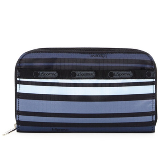 LeSportsac Handbags - LeSportsac Lily Wallet